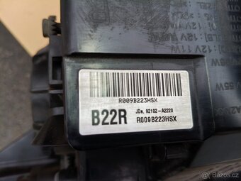 Pravé přední světlo KIA CEED 2 II. B22R - 8