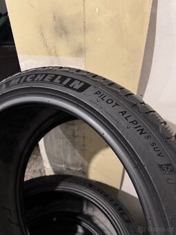 Zimní pneu 295/35/21 Michelin Pilot Alpin 5 SUV - 8