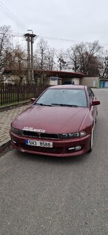 Mitsubishi Galant 2.0 - 8