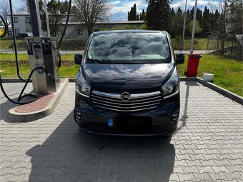 Opel Vivaro Life 1.6 CDTI, 7 míst, spaní, topení - 8