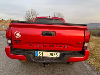Toyota TACOMA SR5 Pick-up 3,5l V6, DPH, 202 - 8