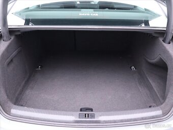 Audi A4 2,0 TDI Quattro S-line 1.Maj. (2011) - 8