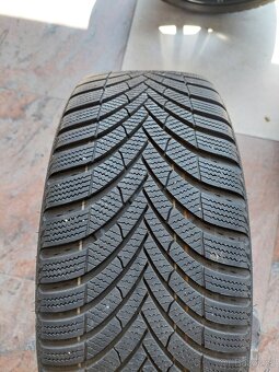 Škoda Octavia 3 RS Turini R18 Zimní kola - 8