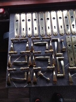 Mosazné kování - 8