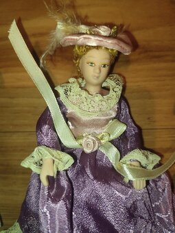 Porcelánová panenka malá - 8