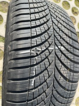 Goodyear 4 seasons gen3 225/50 R17 98W - 8