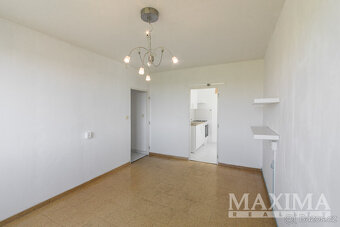 Pronájem, byt 2+1, 42m2, Praha 8, Troja, Písečná - 8