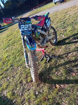 Honda CRF 250r - 8