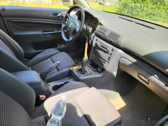 Skoda superb 1.9 96kw manuál - 8