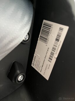 Autosedačka Cybex ATON 5 + ISOFIX + adaptéry - 8