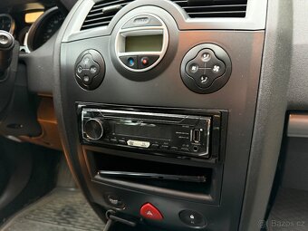 Renault Megane 1.6 16V 83kw Grandtour - 8
