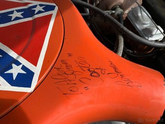 Dodge Charger z roku 1969 - Dukes of Hazzard - 8