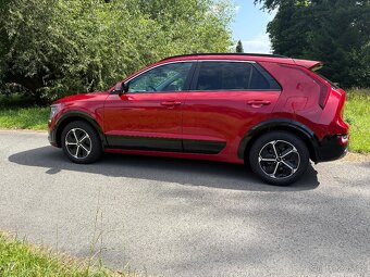 Kia Niro Hybrid 1.6 GDi HEV Záruka 10/2029 1.maj CZ - 8