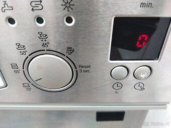 Prodám  vestavnou dig.nerezovou mycku  zn.BOSCH-45CM-DOVEZU- - 8