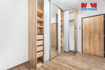 Prodej bytu 3+1, 69 m², Jablonec nad Nisou, ul. Lužická - 8