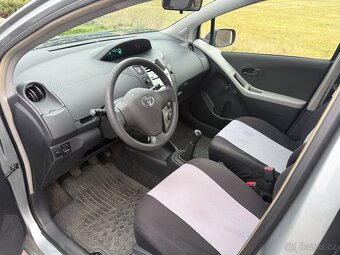 Toyota Yaris 1,0 VVT-i 51 kw.11/2006.Klima - 8