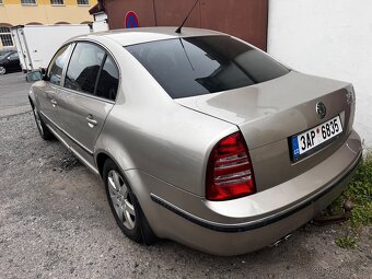 Škoda Superb 2006 6V 2.8 benzin - 8