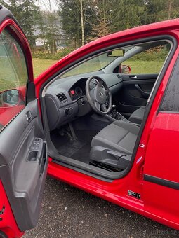 2005 Volkswagen Golf 1.4 - 8
