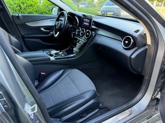 Mercedes Benz C automat 220d 4 matic R.V 2015 top stav amg - 8