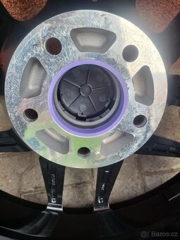 Bmw kola JR25 5x120 255/35 R19 - 8