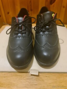 Pracovni obuv - 8