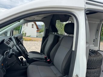 VW Caddy Maxi 1,4 TGi 81kW 2x šoupačky DPH - 8