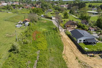 Prodej stavebního pozemku v Divišově 1391m2. - 8