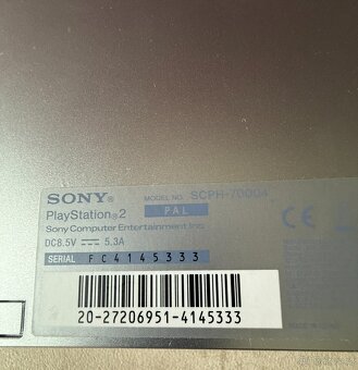 PLAYSTATION 2 slim silver 70004 - 8