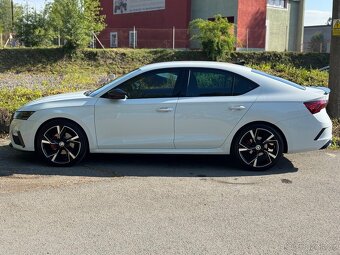 Octavia RS - 8