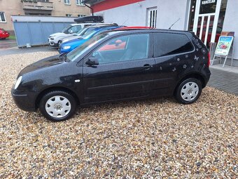 Volkswagen Polo 1.2i 12V 47KW S.Kniha - 8