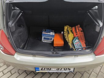 Renault CLIO - 8
