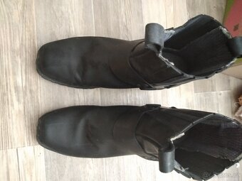 Motorkářská bunda a boty - 8