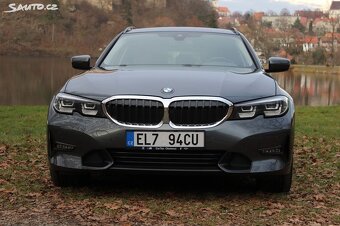 BMW Řada 3, BMW 330e xDrive Touring, v ČR - 8