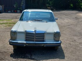 Mercedes Benz W-114 250 C coupé - 8
