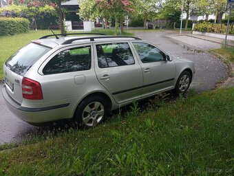 Škoda Octavia combi 1.6Mpi kombi - 8