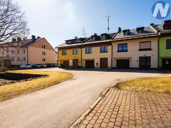 Prodej rodinného domu 214 m², pozemek 150 m² Borová Lada - 8