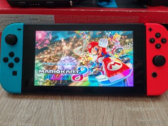 Nintendo Switch (krabice) - 8