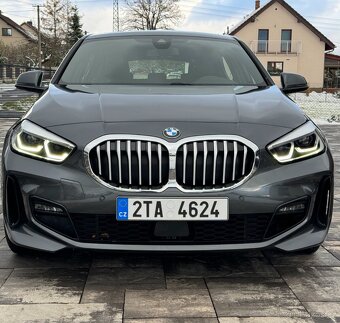 BMW 118i (2020) m-packet, nájezd 61tkm, automat - 8