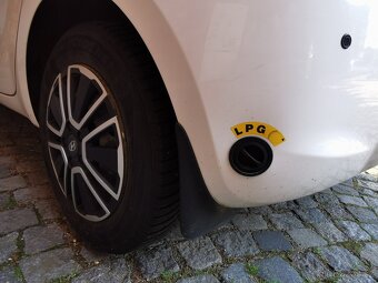 Hyundai i20 - 8