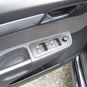Volkswagen Sharan 2,0TDi 103kw, 7 míst,PANORAMA,184tkm, 2014 - 8
