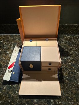 Hodinky Louis Vuitton - 8