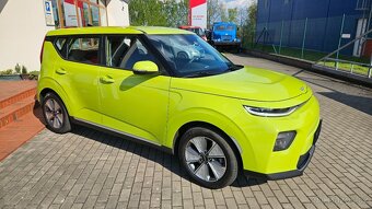 Kia Soul EV - 8