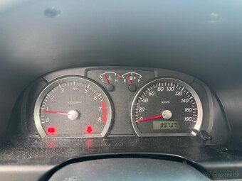 Prodám Suzuki Jimny 4x4 1,3 Benz 63 KW rv 2008Odpočet DPH - 8