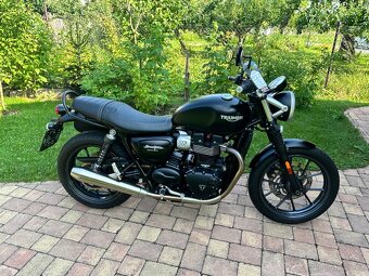 Triumph Street Twin 900 ABS - 8