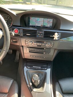 BMW 325i E92 Coupe 160kw Manuální řazení - 8