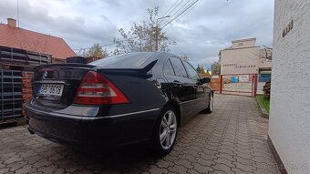 Mercedes-Benz C 320CDI - 8