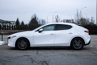 Mazda 3 90kW (2020). - 8