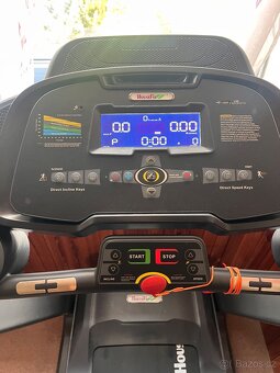 Běžecký pás HOUSEFIT SPIRO 20 iRun - 8