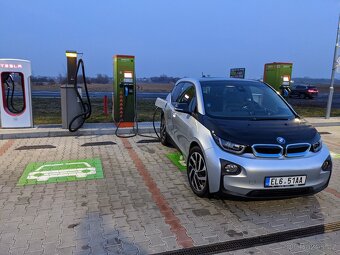 I3 - 8