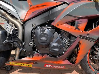 HONDA CBR 600RR - 8